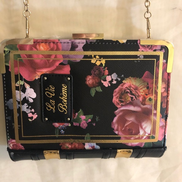 Beautiful Leather Purse - Picture 2 of 5